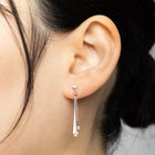 K18post メタルバー&ビジューピアス