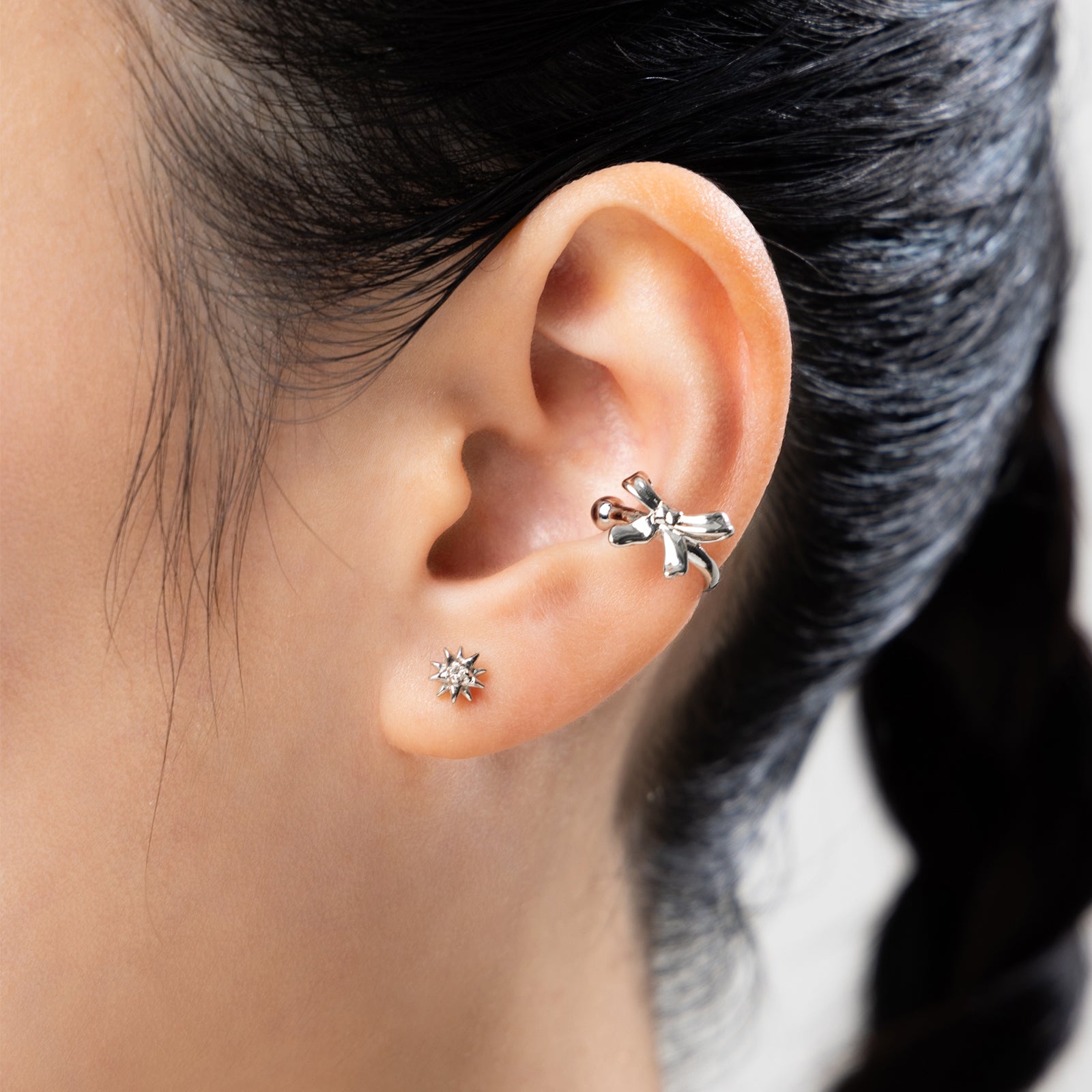 Pt900post スパークルピアス