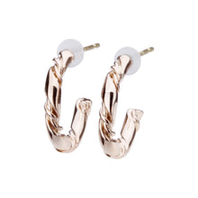 K18post テクスチャーフープピアス