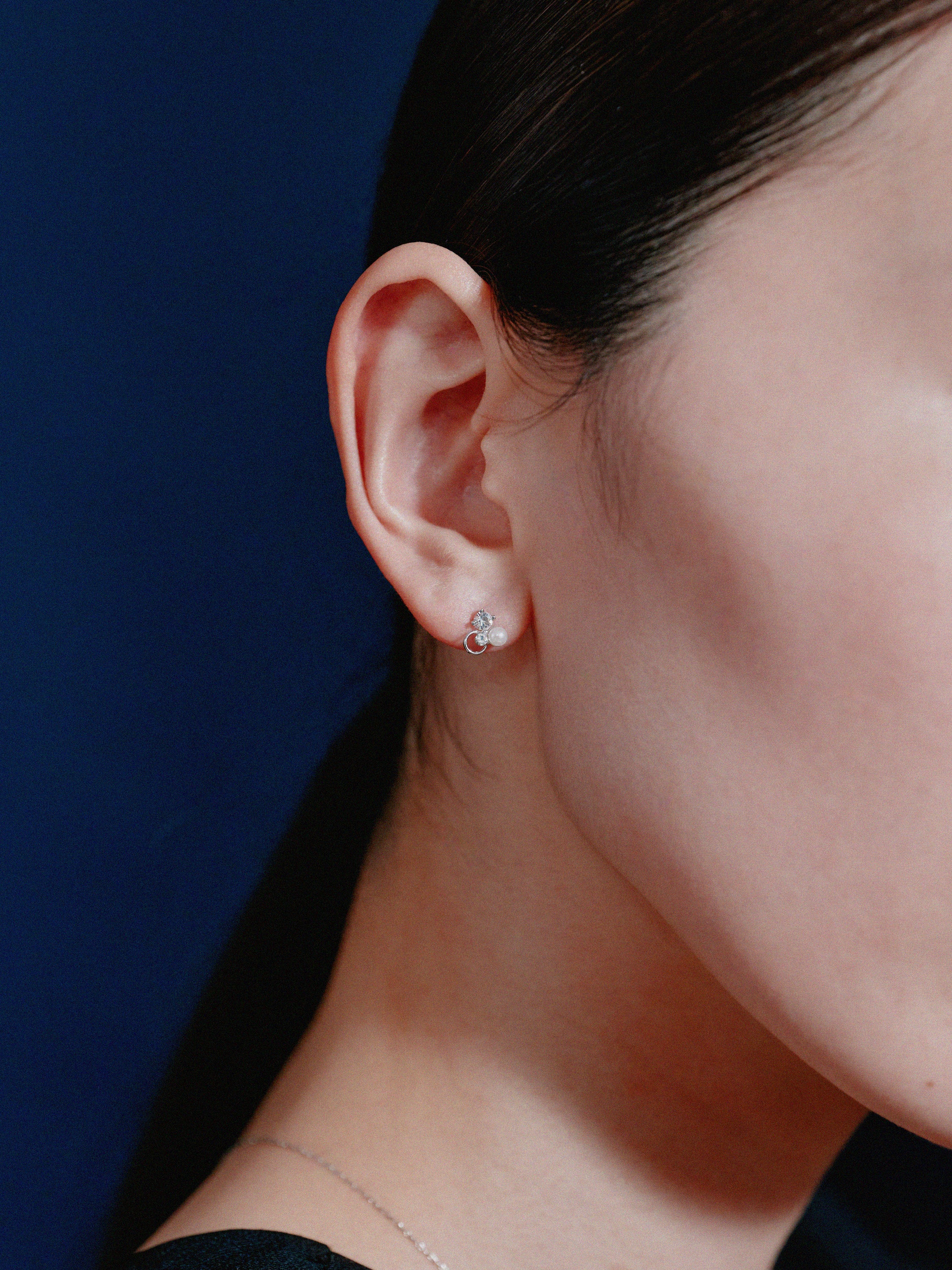 Pt900post パール＆ビジューピアス