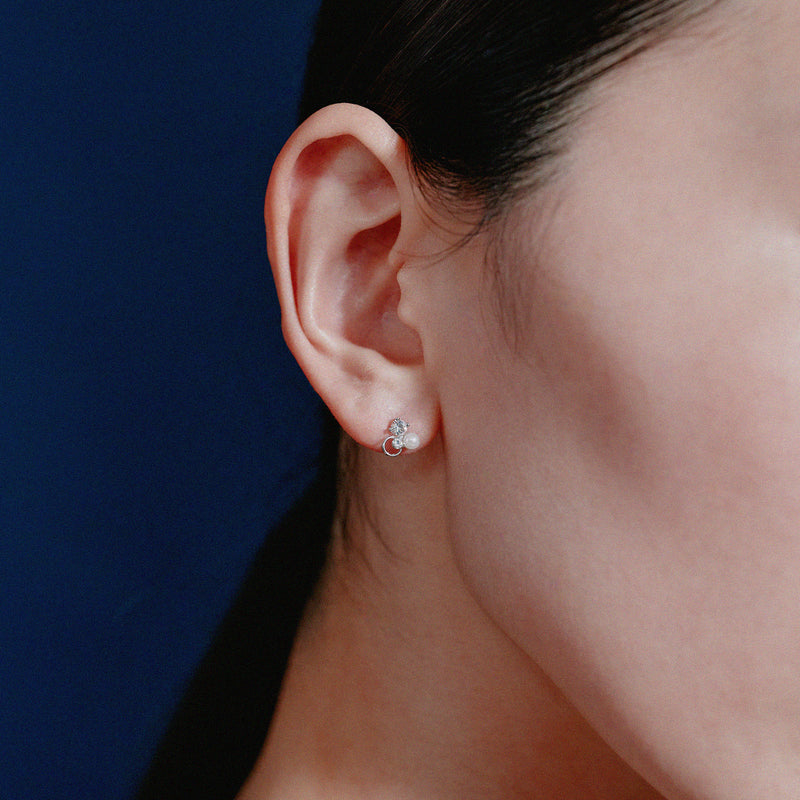 Pt900post パール＆ビジューピアス