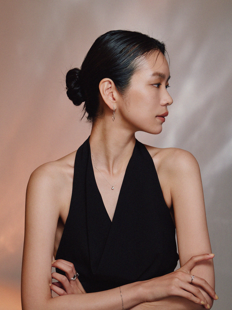 Pt900post マーキスフレームピアス