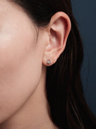 Pt900post プチフラワーピアス