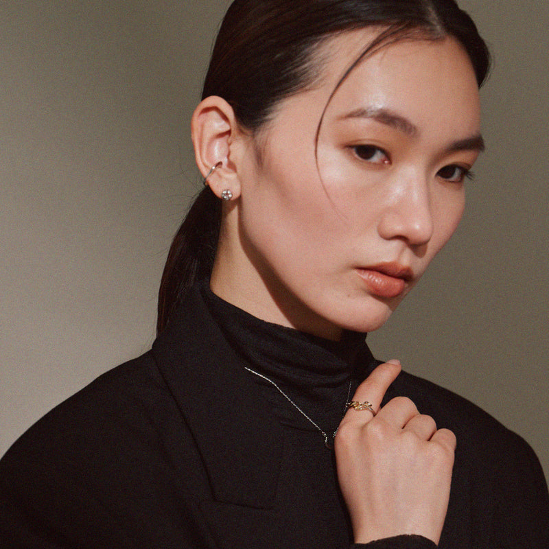 Pt900post アンティークライクピアス