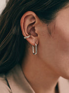 Pt900post オーバルフープピアス