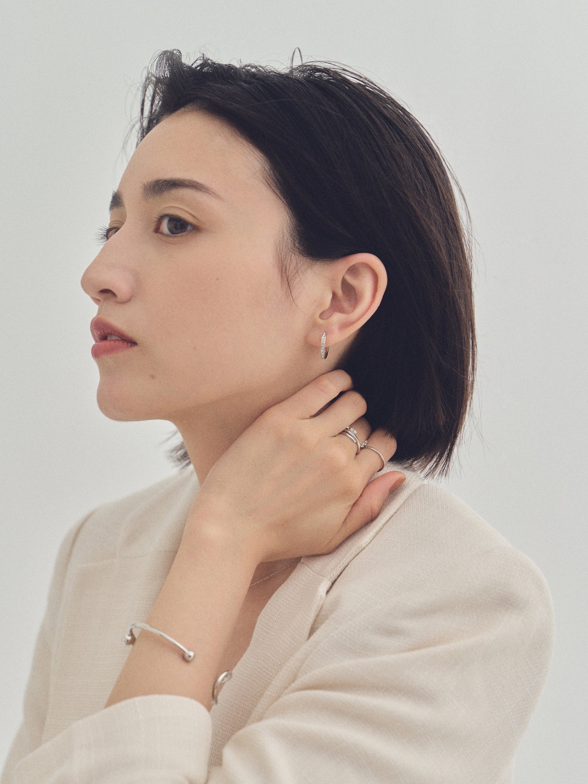 Pt900post クリスタルフープピアス ラウンド/ヘキサゴン