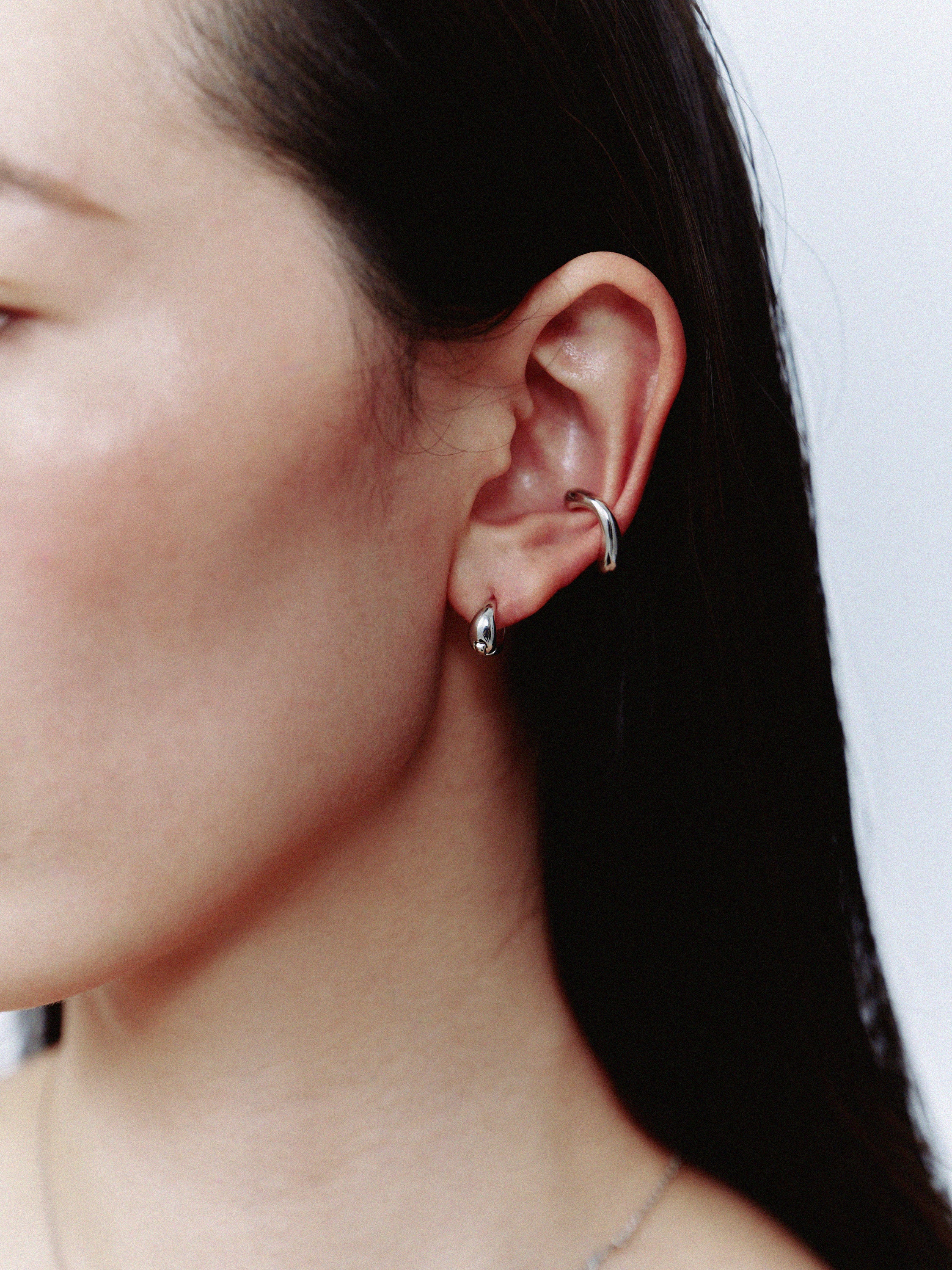 Pt900post ドロップフープピアス スモール