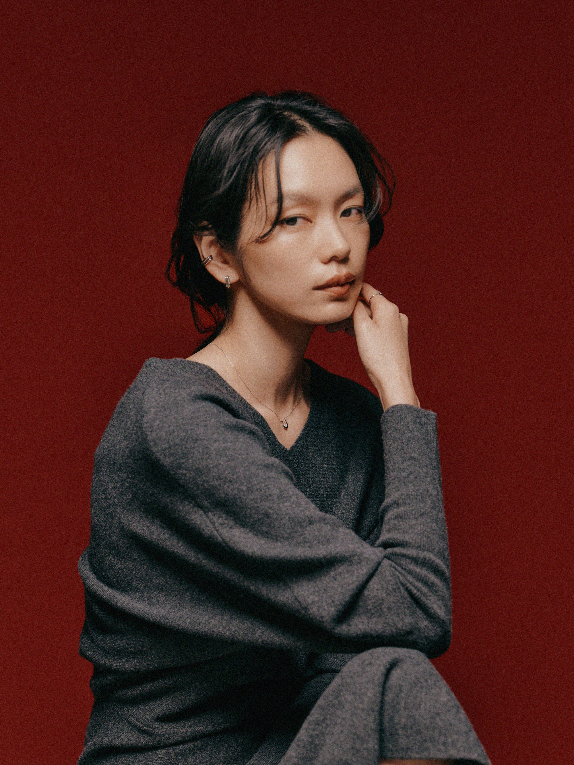 Pt900post スクエアフープピアス