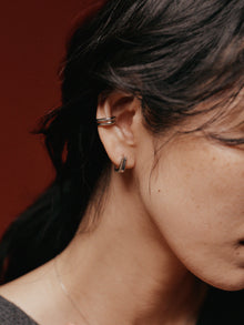 Pt900post スクエアフープピアス