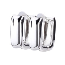 Pt900post スクエアフープピアス