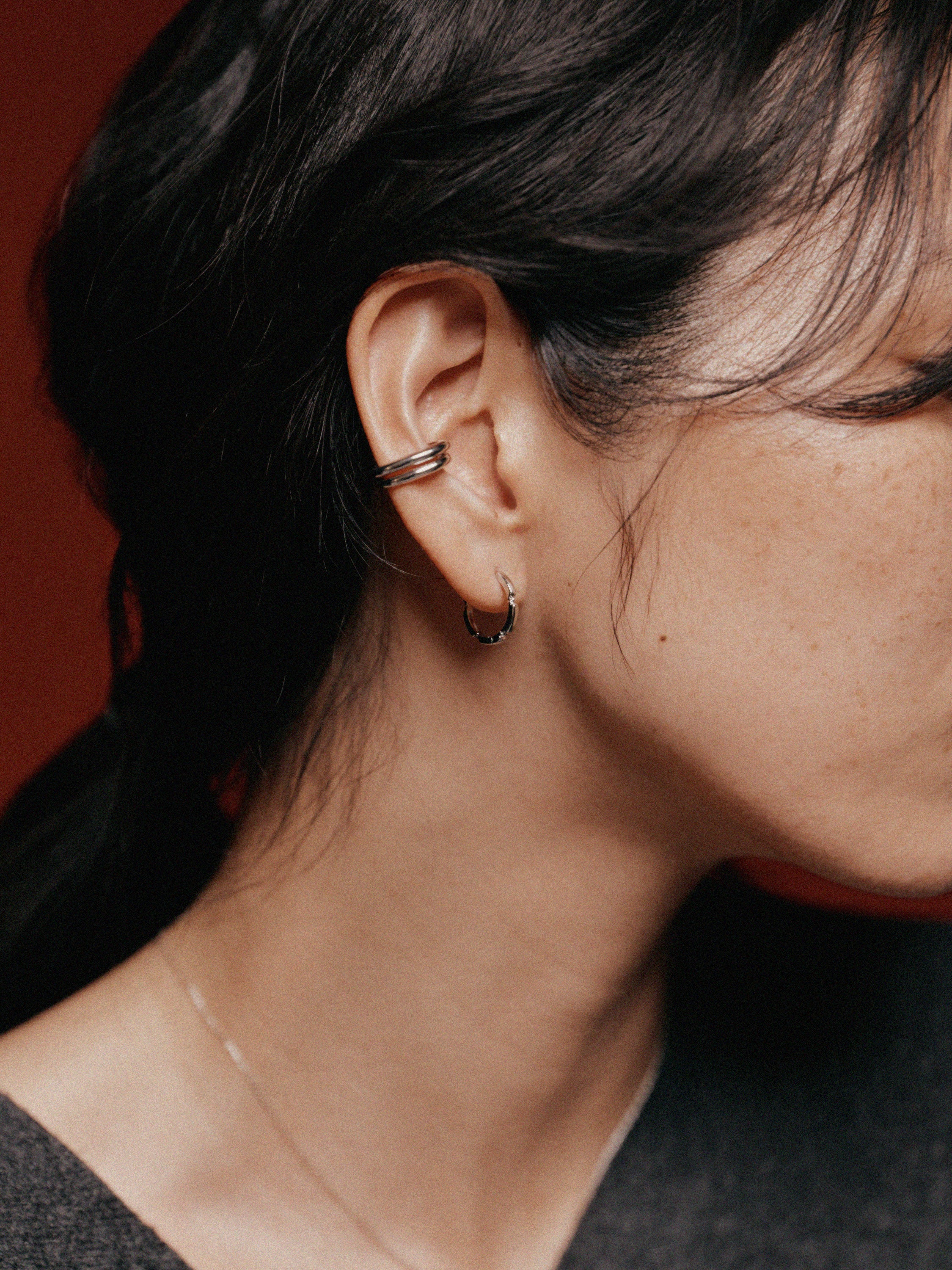 Pt900post カーブドフープピアス