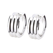 Pt900post テクスチャーフープピアス