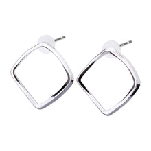 Pt900post スクエアフレームピアス