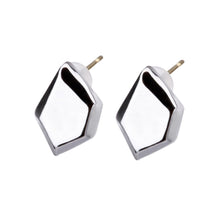 K18post クラフトペンタゴンピアス