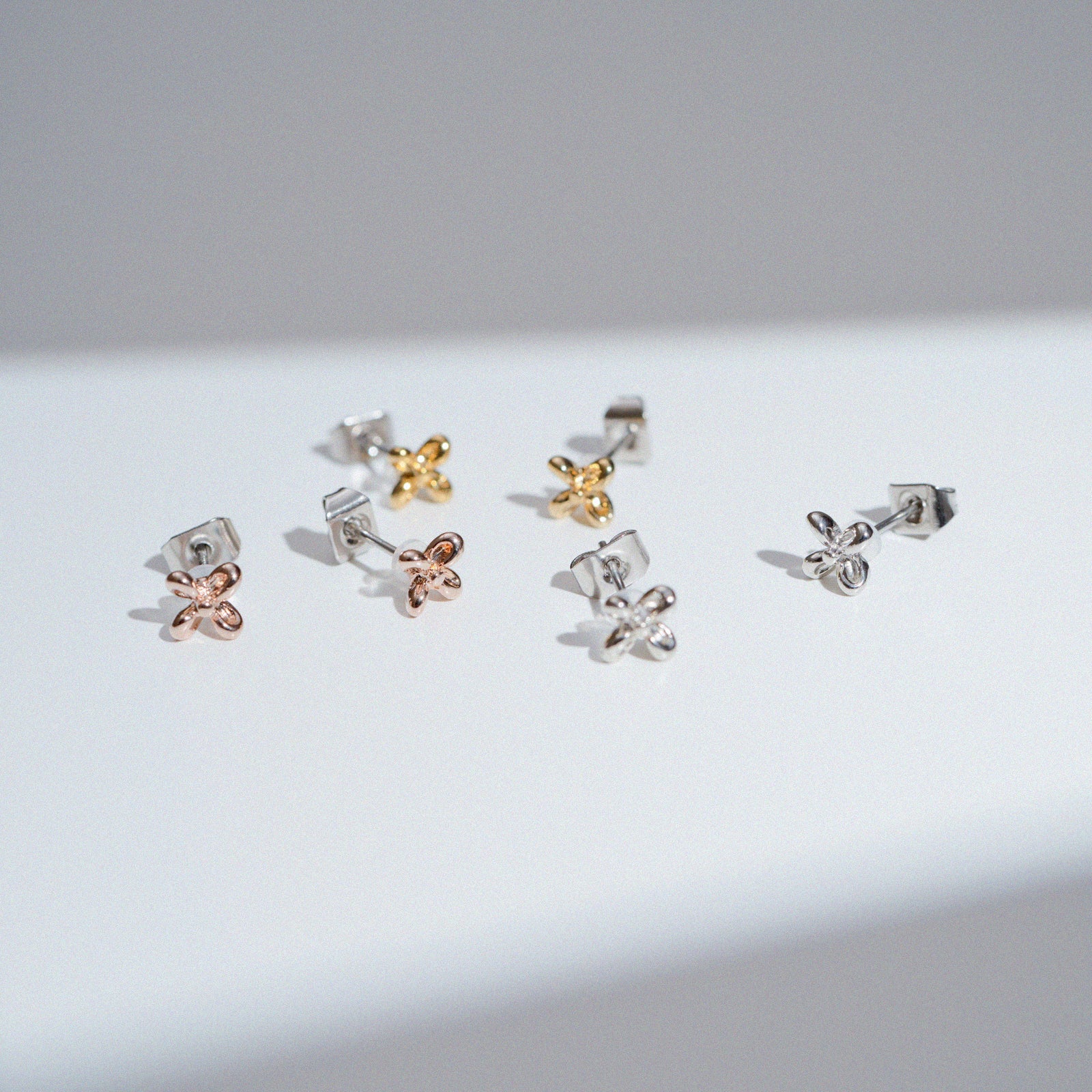 サージカルステンレス316L クラフトフラワーピアス