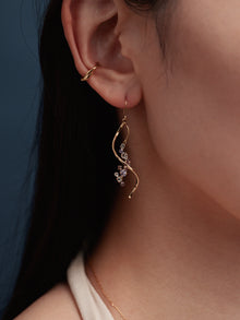 Preciosa Crystals アシンメトリーフックピアス