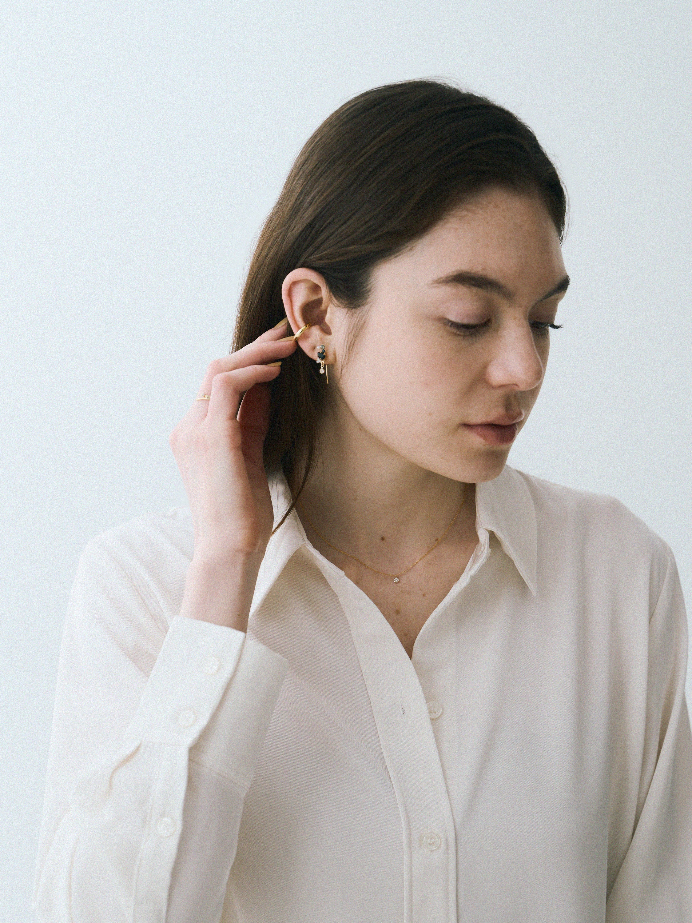 Preciosa Crystals ビジューフックピアス